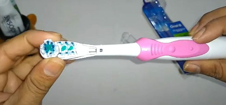 How to Change Oral-B Toothbrush Head