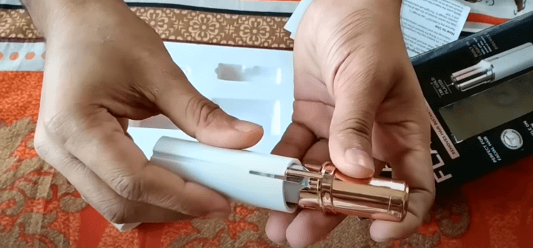 How to Put Battery in Flawless Facial Hair Remover