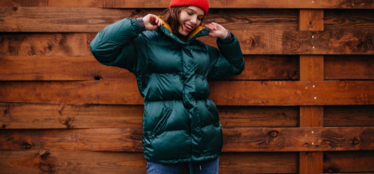 How to Style a Cropped Puffer Jacket
